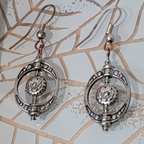 Vintage Filigree Silver Tone Earrings Sphere Hoop Drop Dangle - Picture 1 of 4